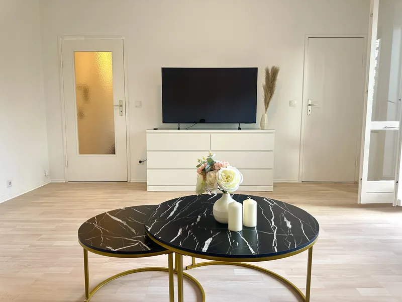 Möblierte 2-Zimmer Wohnung mit Sonnenbalkon in gefragter Wohnlage in Reinickendorf — photo 1